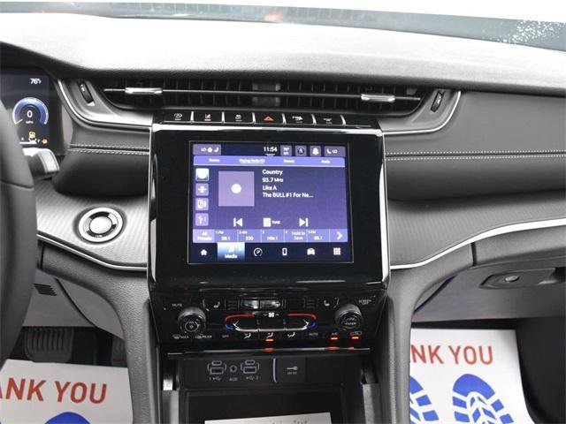 new 2025 Jeep Grand Cherokee L car, priced at $41,300