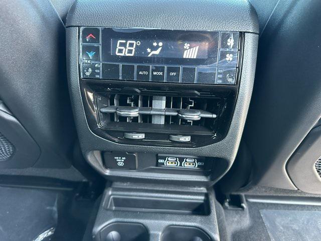 new 2025 Jeep Grand Cherokee L car, priced at $47,707