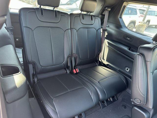 new 2025 Jeep Grand Cherokee L car, priced at $47,707