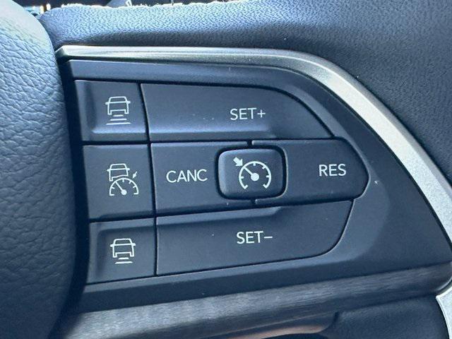 new 2025 Jeep Grand Cherokee L car, priced at $47,707