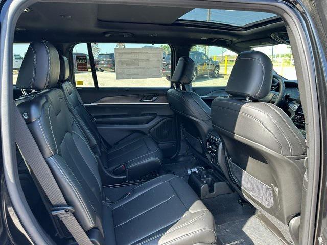 new 2025 Jeep Grand Cherokee L car, priced at $47,707
