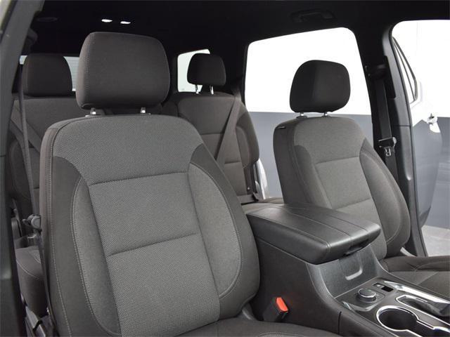 used 2023 Chevrolet Traverse car, priced at $26,400