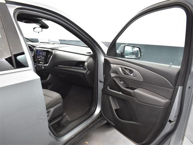 used 2023 Chevrolet Traverse car, priced at $26,400