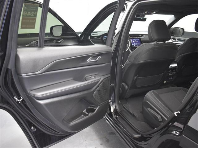 new 2025 Jeep Grand Cherokee L car, priced at $35,420