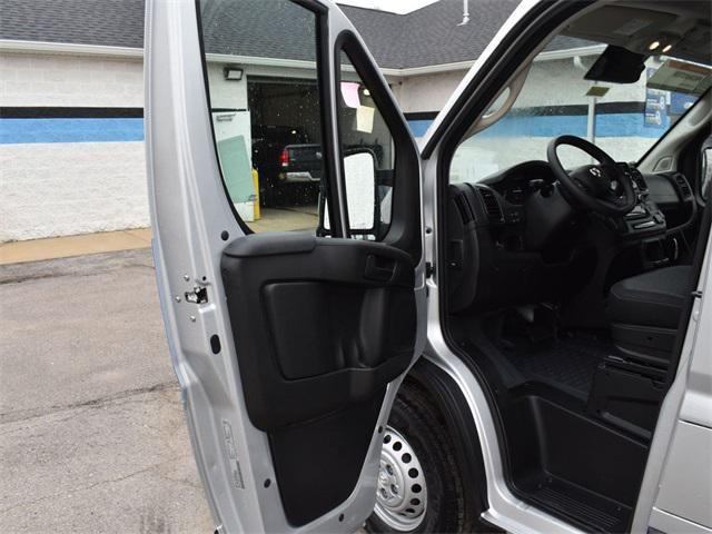new 2025 Ram ProMaster 2500 car, priced at $45,120