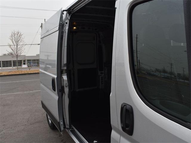 new 2025 Ram ProMaster 2500 car, priced at $45,120