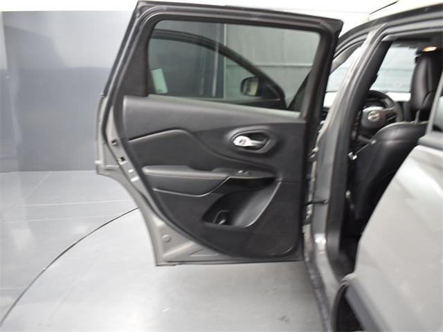 used 2023 Jeep Cherokee car, priced at $22,700