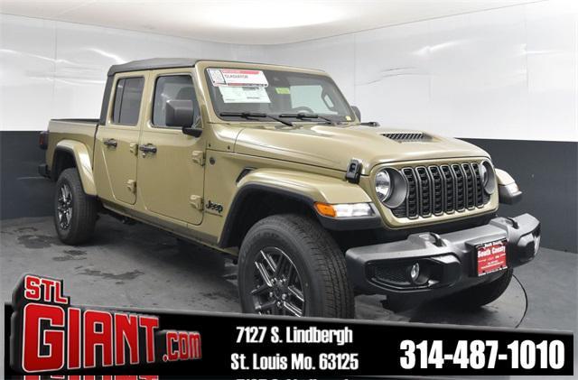 new 2025 Jeep Gladiator car, priced at $39,160