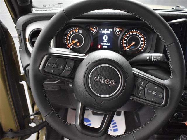 new 2025 Jeep Gladiator car, priced at $39,160