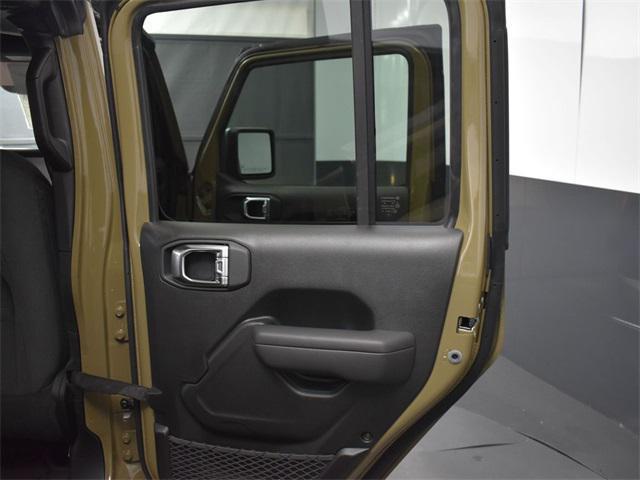 new 2025 Jeep Gladiator car, priced at $39,160