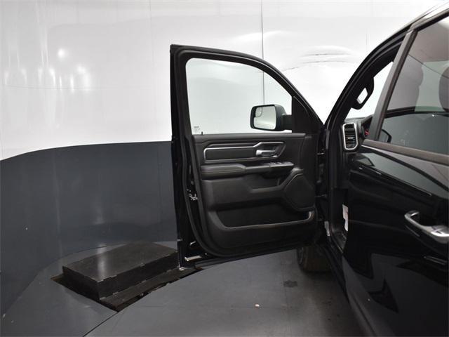 new 2025 Ram 1500 car, priced at $44,656