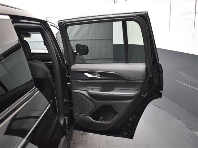 new 2025 Jeep Grand Cherokee car, priced at $36,415