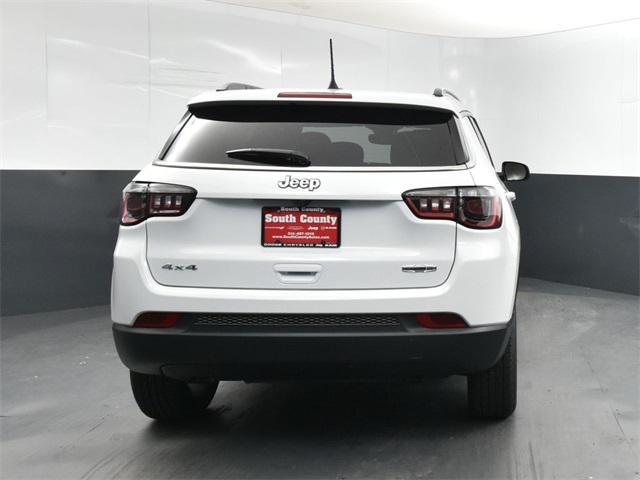new 2025 Jeep Compass car, priced at $30,043