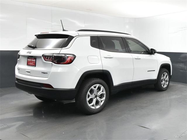 new 2025 Jeep Compass car, priced at $30,043