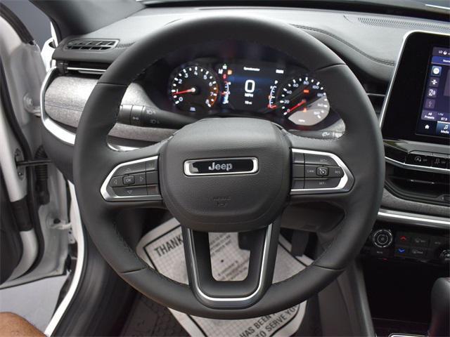 new 2025 Jeep Compass car, priced at $30,043