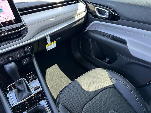new 2025 Jeep Compass car, priced at $31,823