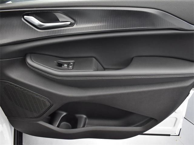 new 2025 Jeep Grand Cherokee L car, priced at $35,825