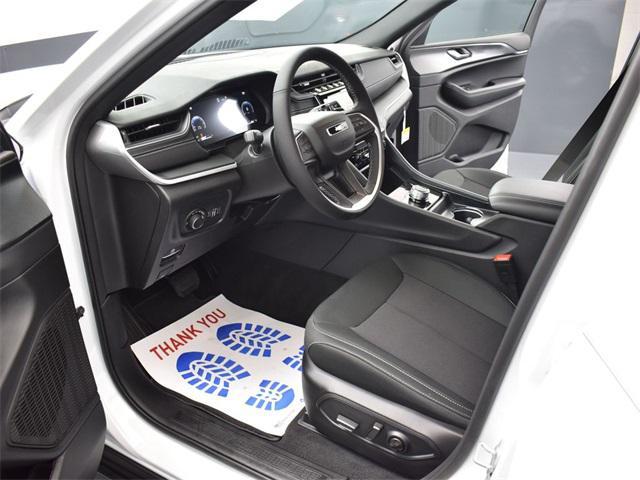 new 2025 Jeep Grand Cherokee L car, priced at $35,825