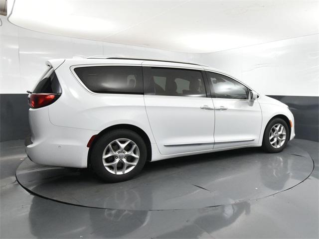 used 2019 Chrysler Pacifica car, priced at $17,500