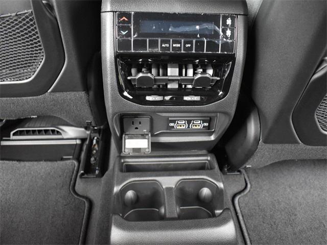 new 2025 Jeep Grand Cherokee L car, priced at $38,429