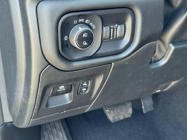 new 2025 Ram 1500 car, priced at $53,668