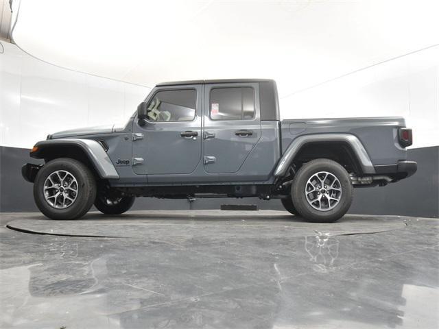 new 2024 Jeep Gladiator car, priced at $38,050