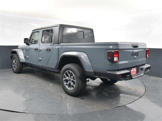 new 2024 Jeep Gladiator car, priced at $38,050