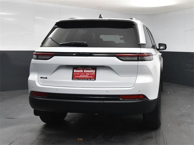 new 2025 Jeep Grand Cherokee car, priced at $32,810