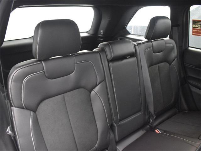 new 2025 Jeep Grand Cherokee car, priced at $32,810