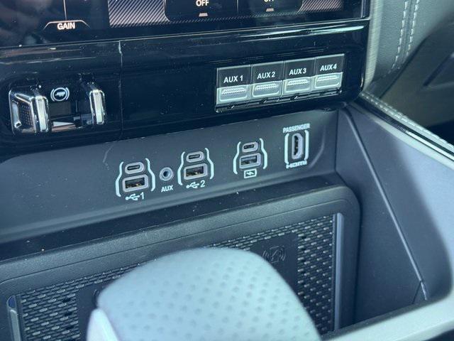 new 2025 Ram 1500 car, priced at $80,880