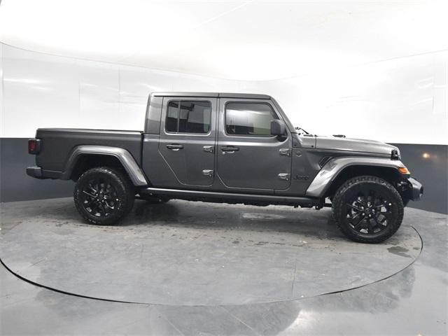 new 2025 Jeep Gladiator car, priced at $39,940