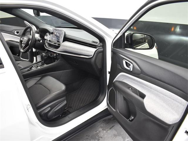new 2025 Jeep Compass car, priced at $21,940