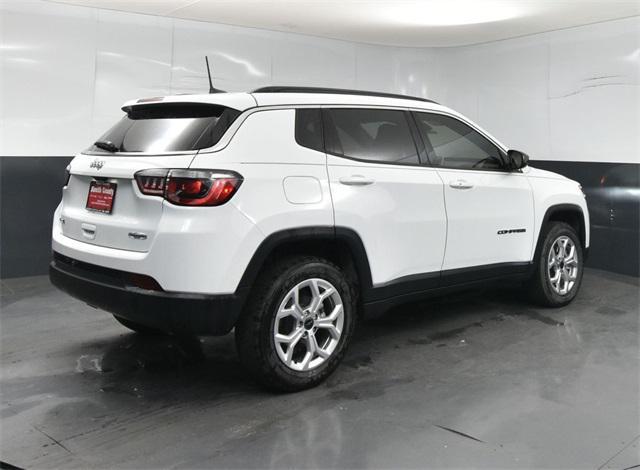 new 2025 Jeep Compass car, priced at $21,940