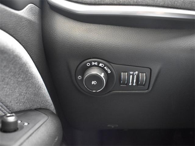 new 2025 Jeep Compass car, priced at $21,940