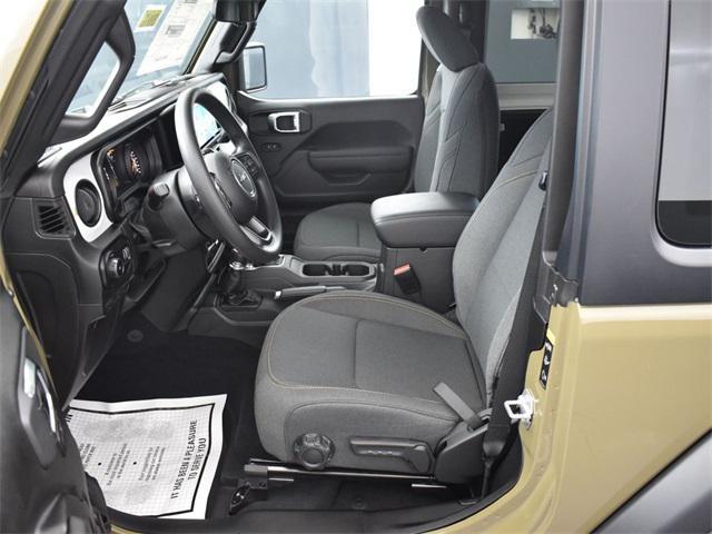 new 2025 Jeep Wrangler car, priced at $33,053