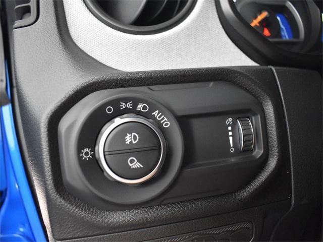 new 2025 Jeep Gladiator car, priced at $40,455