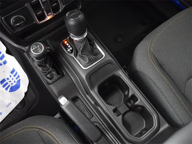 new 2025 Jeep Gladiator car, priced at $40,455