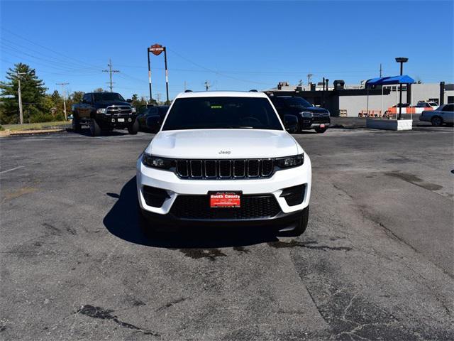 new 2025 Jeep Grand Cherokee car, priced at $35,325