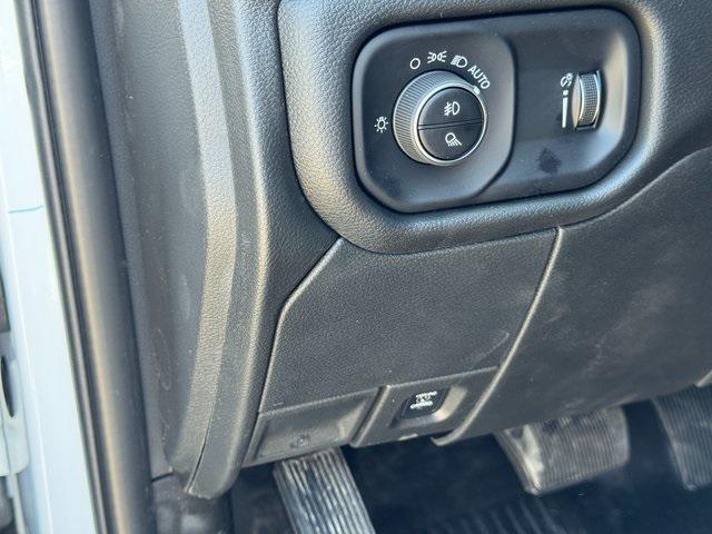 new 2025 Ram 2500 car, priced at $46,595
