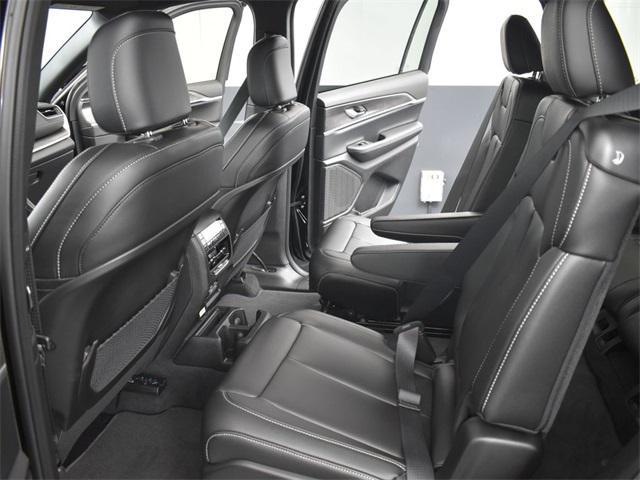 new 2025 Jeep Grand Cherokee L car, priced at $41,335
