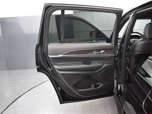 new 2025 Jeep Grand Cherokee L car, priced at $41,335