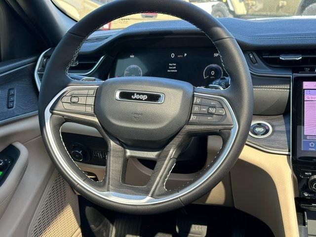 new 2025 Jeep Grand Cherokee car, priced at $45,652