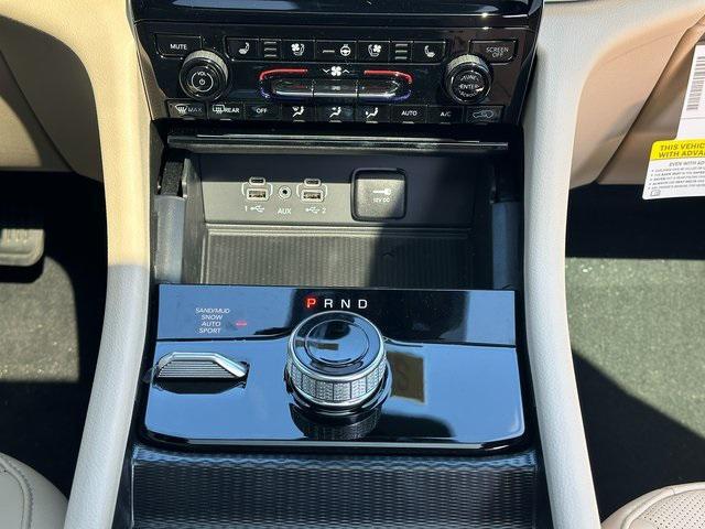 new 2025 Jeep Grand Cherokee car, priced at $45,652