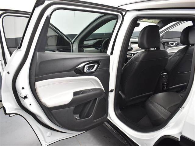 new 2025 Jeep Compass car, priced at $31,423