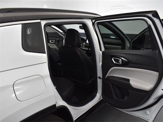 new 2025 Jeep Compass car, priced at $31,423