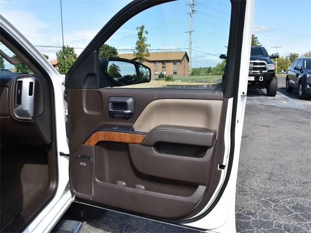 used 2016 GMC Sierra 1500 car, priced at $30,000