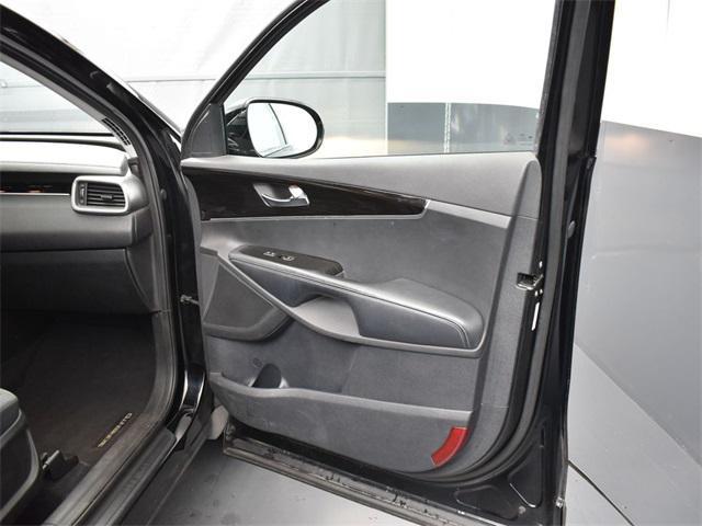 used 2019 Kia Sorento car, priced at $13,500