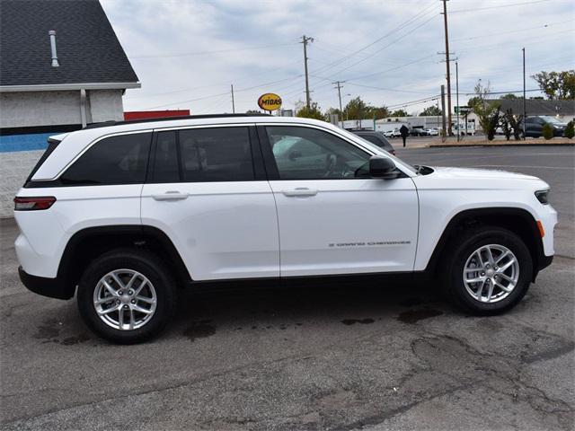 new 2025 Jeep Grand Cherokee car, priced at $34,825