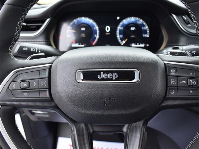 new 2025 Jeep Grand Cherokee car, priced at $34,825