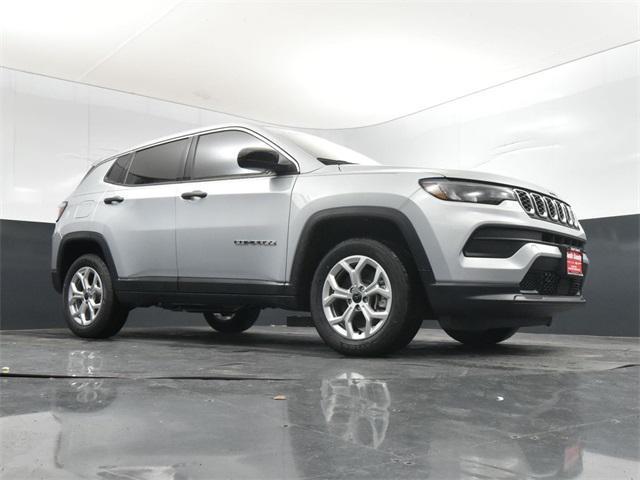 new 2025 Jeep Compass car, priced at $24,090